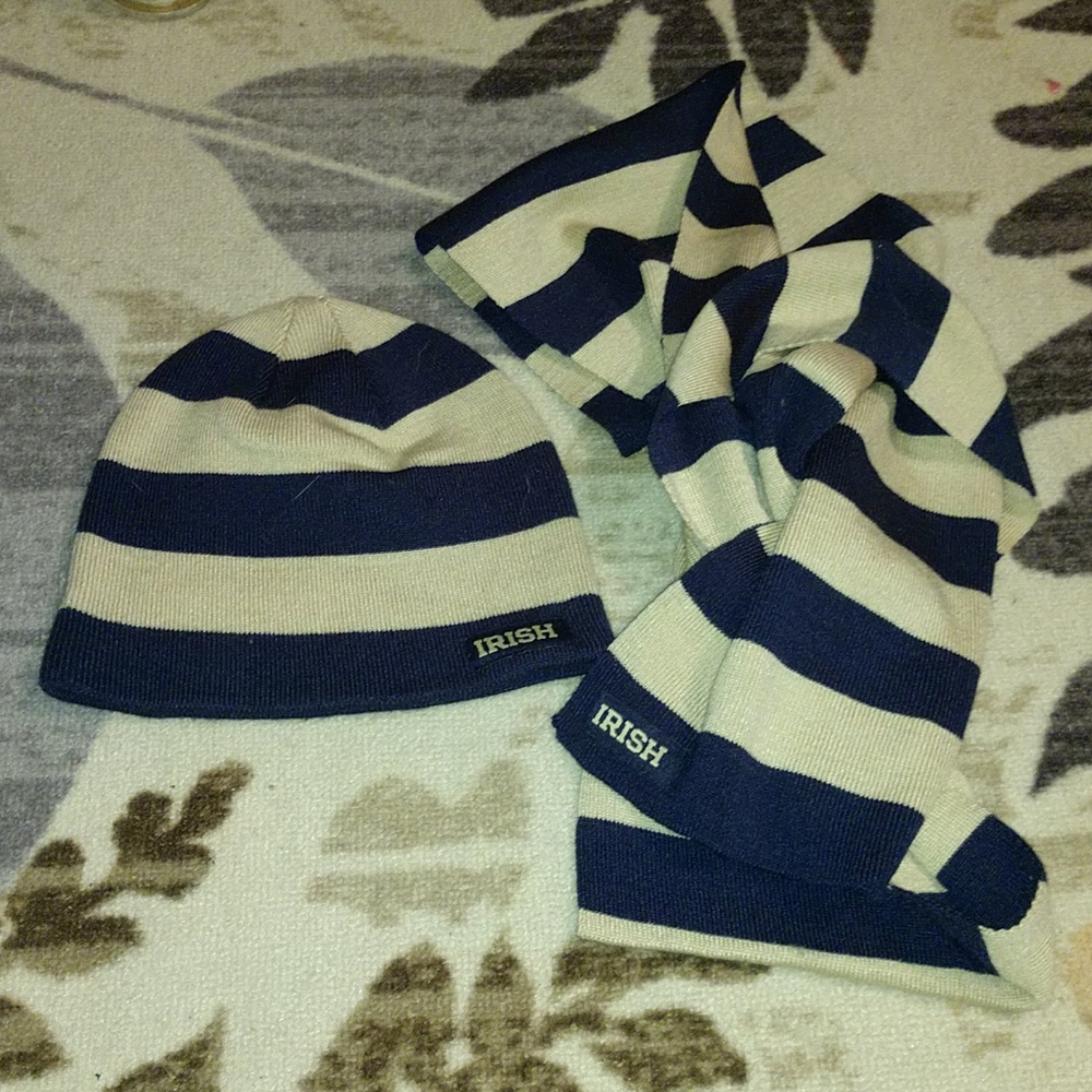 Notre Dame fighting Irish scarf set